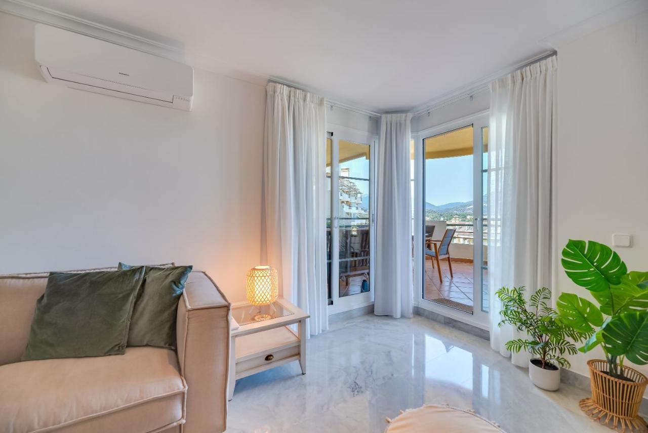 Senorio De Aloha In Puerto Banus *